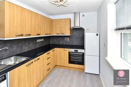 2 bedroom apartment to rent - Photo 5