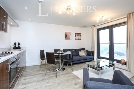 1 bedroom flat to rent - Photo 2