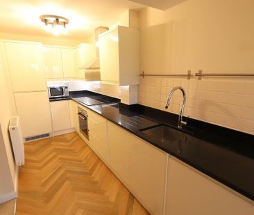 2 bedroom apartment to rent - Photo 5