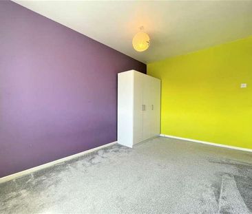 Welbourne Gardens, Bedford, MK42 - Photo 5