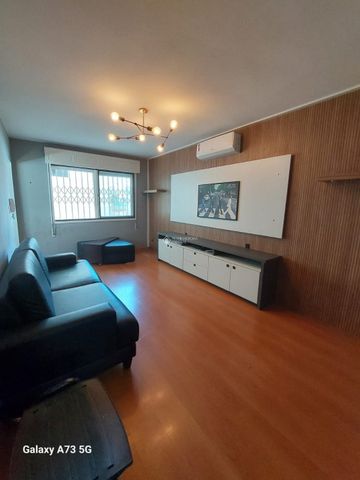Apartamento com 2 quartos e 73m² para alugar em Jardim Botânico, Porto Alegre. - Photo 2