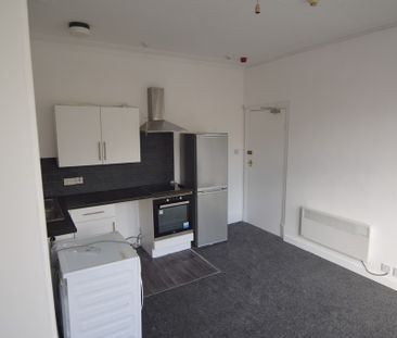 To Let Apartment - Photo 2