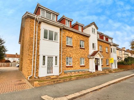 2 bedroom apartment to rent - Photo 2