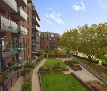 Shearwater Drive, West Hendon, London, NW9 - Photo 1