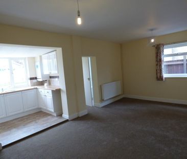 Lowestoft Road, Carlton Colville, Lowestoft - Photo 3