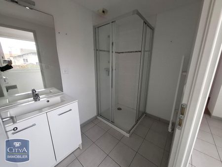 Location Appartement 3 pièces 66m² AGEN 47000 - Photo 5