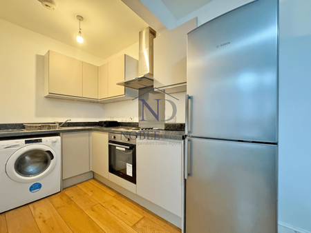 1 bedroom flat to rent - Photo 4