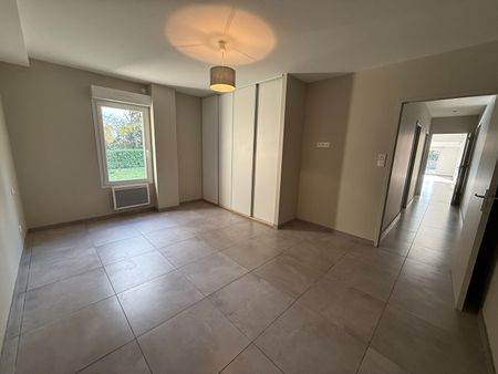 Location maison 4 pièces, 123.40m², Sainte-Eulalie - Photo 5