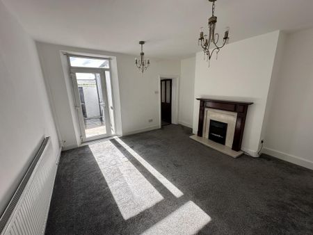 2 bedroom terraced house to rent - Photo 5