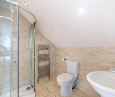 4 bedroom maisonette to rent - Photo 6