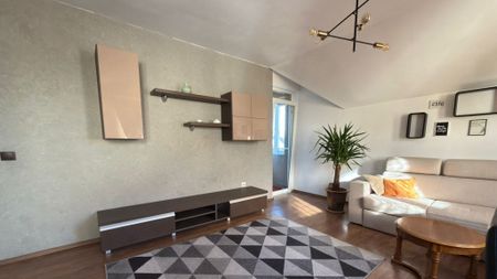 Apartament 3 camere zona Sub Cetate - Fotografie 2