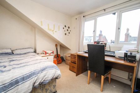 2 bedroom terraced house to rent - Photo 5