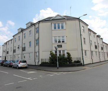 4 bedroom flat to rent - Photo 6