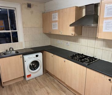 Room in a Shared Flat, Walworth Road, SE17 - Photo 4