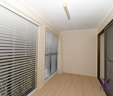 28 Tingira Terrace, SCARNESS - Photo 1