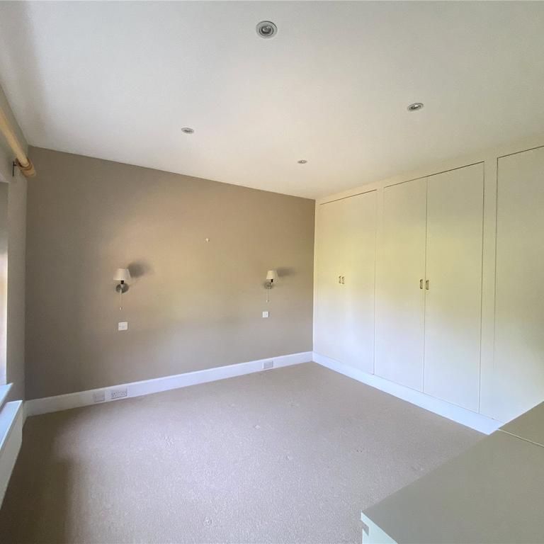 3 bedroom detached house to rent - Photo 1