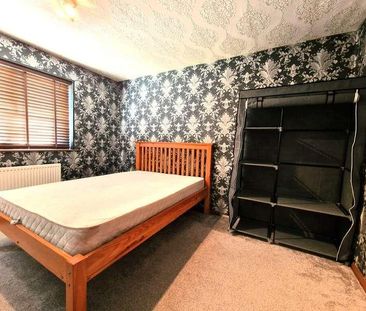 Scholefield Lane, Wigan, WN1 - Photo 1