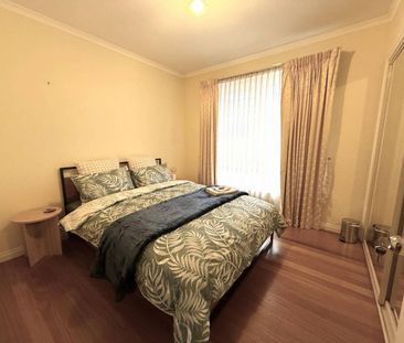 Private Rooms in a Shared House - Bentleigh - 1 min walk to Train S... - Photo 6
