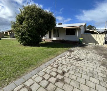 11A Ennis Street - Photo 3