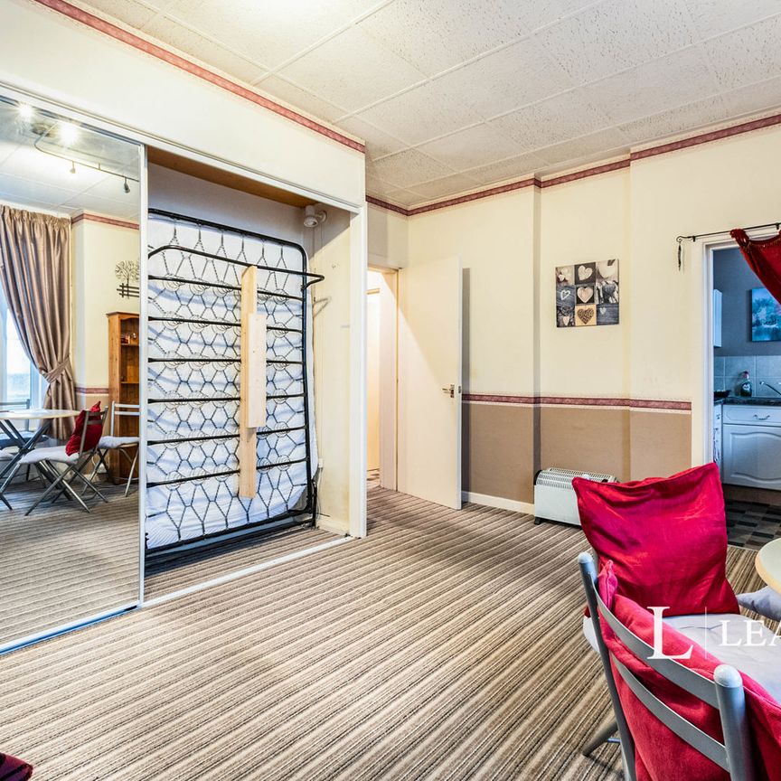 1 bedroom studio to rent West Cliff Studios, 13 Durley Gardens, West Cliff, Bournemouth, BH2 - Photo 1