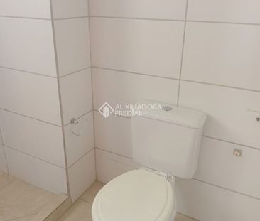 Apartamento com 2 quartos e 42m² para alugar em Chapéu do Sol, Port... - Foto 2