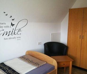 WG Zimmer zu vermieten, ideal für Studenten, Azubis usw. - Photo 1