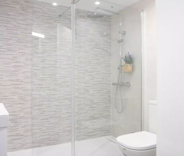 Studio for rent in Las Rozas de Madrid, all bills included, for professionals and students - Photo 4