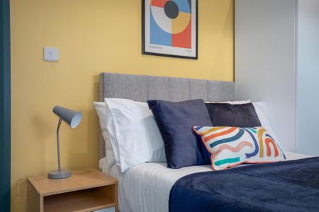 Room 4, Epworth Street, Belfast, BT5 4QR - Photo 5