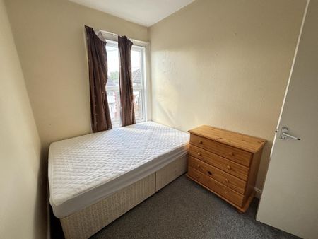 4 bedroom house to rent - Photo 4