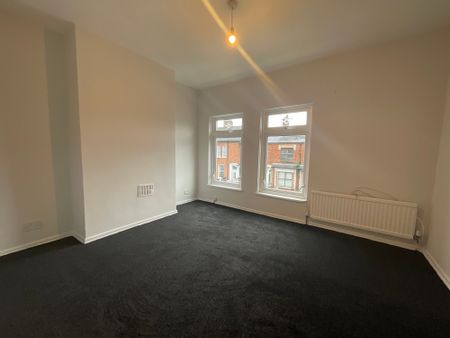 4 Glenvale Street, Belfast, BT13 3DD - Photo 5