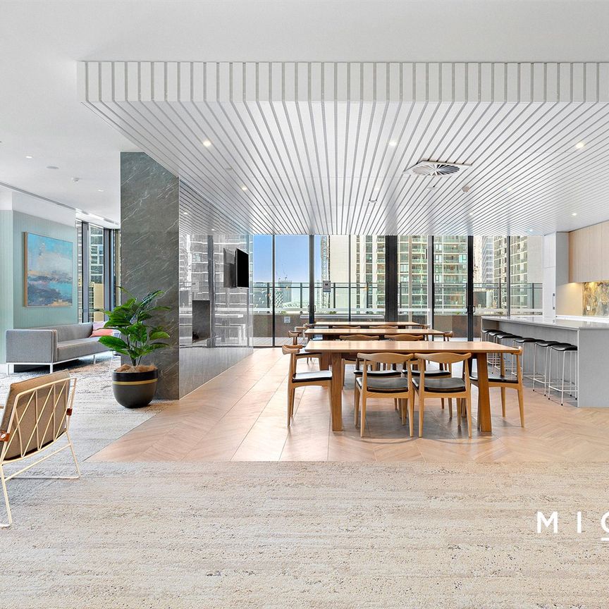 1109/560 Lonsdale Street - Photo 1