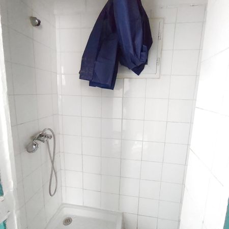 Appartement 2 pièces 35m2 MARSEILLE 15EME 495 euros - Photo 3