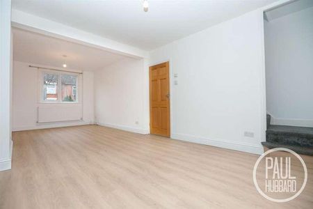 Somerton Avenue, Lowestoft, NR32 - Photo 3