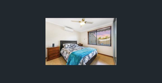 Beautiful 3 bedroom home with swimming pool - Photo 1