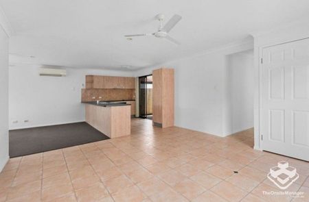 Spacious 3 bedroom house in great location - Photo 5