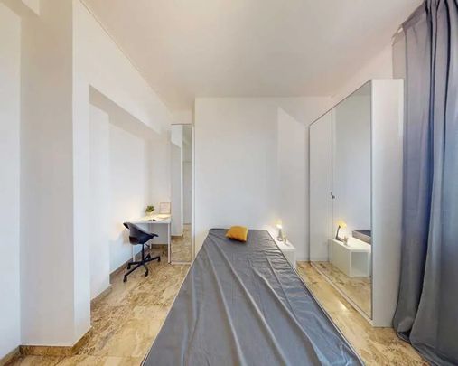 Viale Molise, Milan, Lombardy 20137 - Photo 1