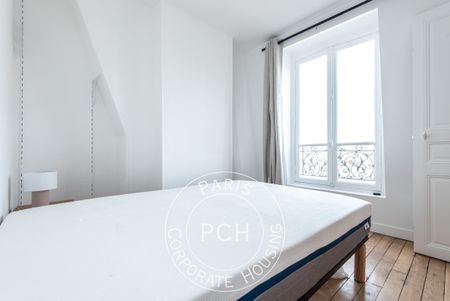 Rue Mathurin Régnier, - Photo 5