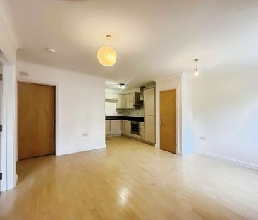 Station Approach, Braintree - Photo 2