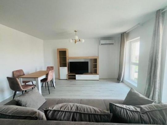 Piata sudului emil racovita studio nou - Fotografie 1