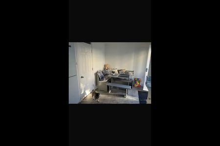 3 Bed Terraced House, North Gardens, BN1 - Photo 2