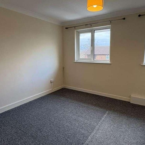 Ashmore Close, Blandford Forum, DT11 - Photo 1