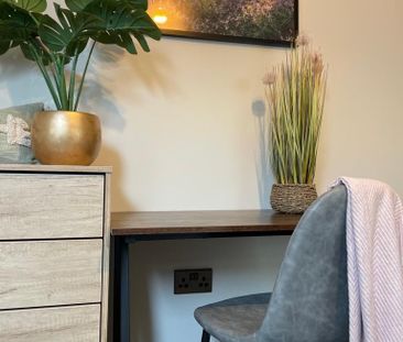 1 bedroom in a house share to rent - Photo 5