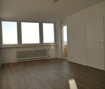 Schöne 2-Zimmer-Wohnung mit Balkon in Maintal-Bischofsheim zu vermi... - Foto 1