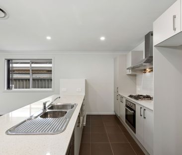 A Place to Call Home in the Heart of Brooks Reach - Photo 5