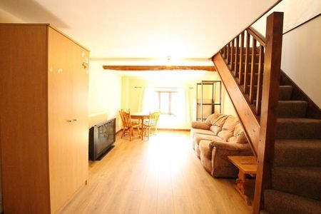 Studio to rent - Photo 4