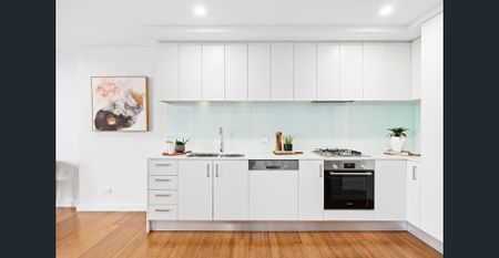 Spacious 2-Bedroom Apartment - Photo 4