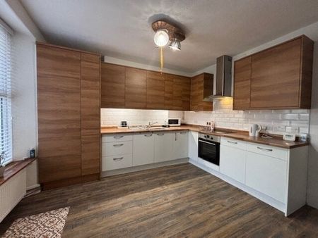 Polkyth Road, St. Austell, PL25 - Photo 3