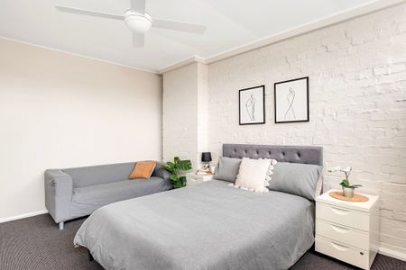 Glebe - Photo 3