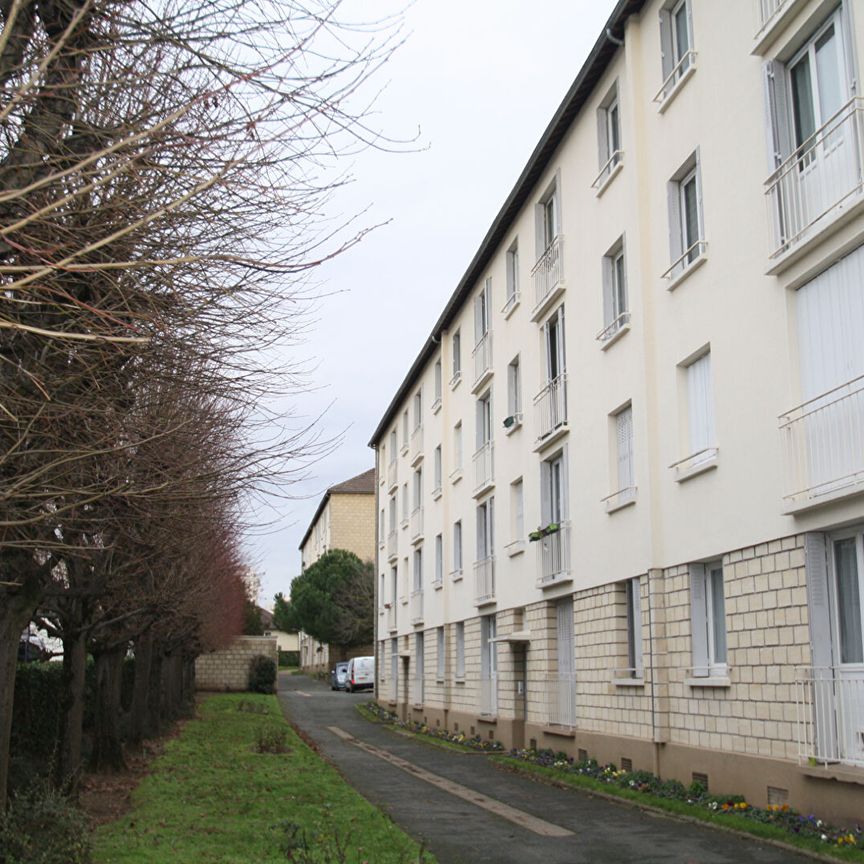 Location Appartement 4 pièces 62m² - Photo 1