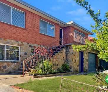 52 Richard Avenue, Queanbeyan NSW 2620 - House For Rent | Domain - Photo 1